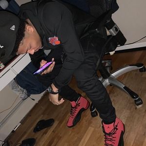 Meet your Posher, Ant